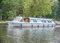 External image of boat